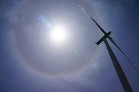 Never seen this before! A circular halo, or sun dog? We could see it all throughout the weekend. Amazing!