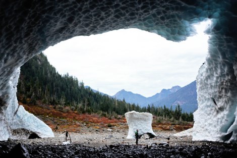 I don't recommend you walking inside! This place is unpredictable. 