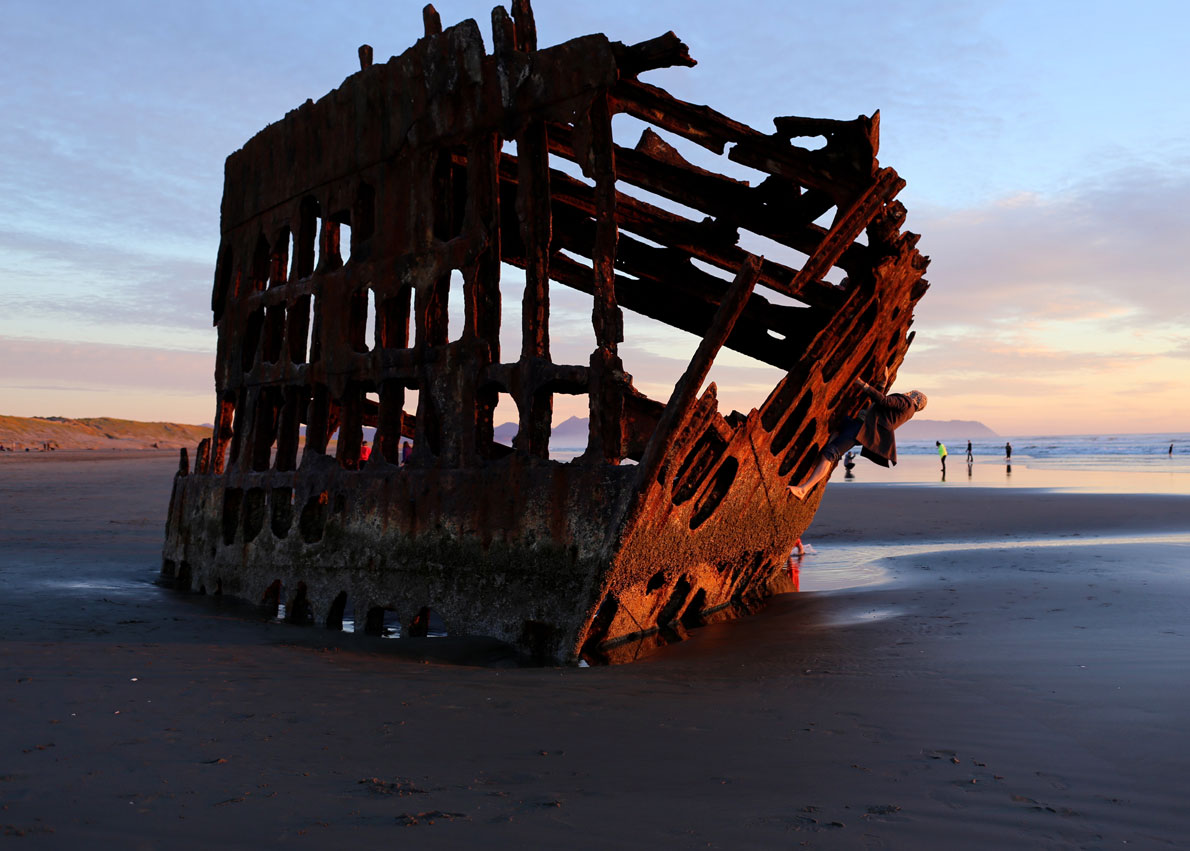 Peter Iredale ship wreck, oregon coast road trip