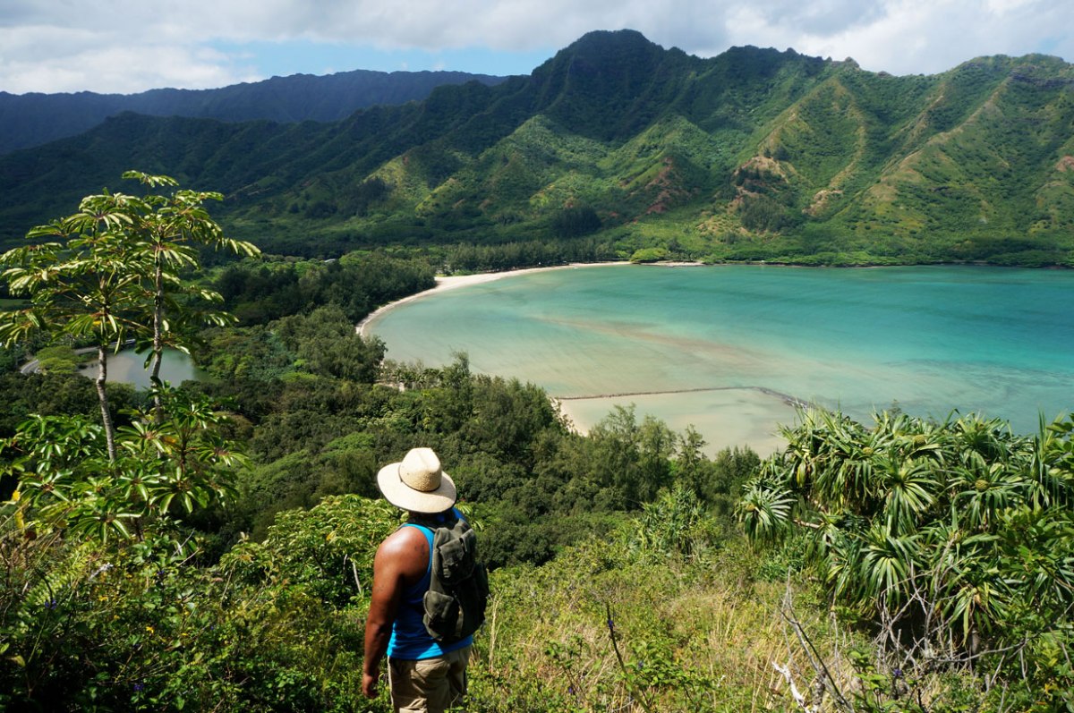 pu'u manamana, oahu hawaii hike