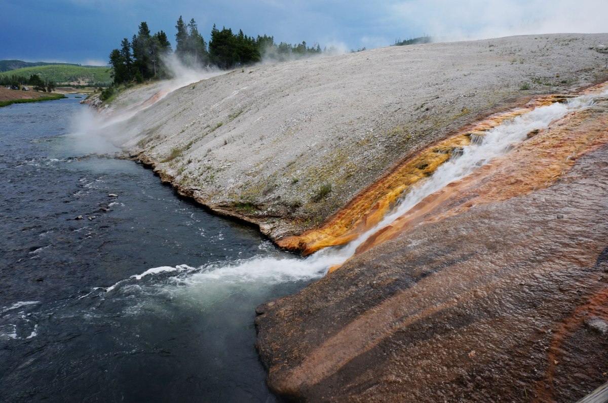Yellowstone, Wyoming, Montana