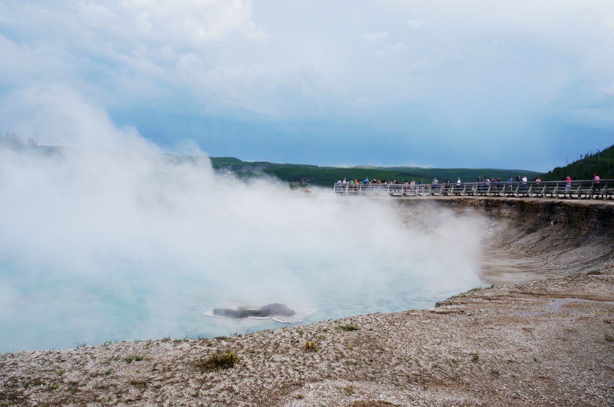 Yellowstone, Wyoming, Montana