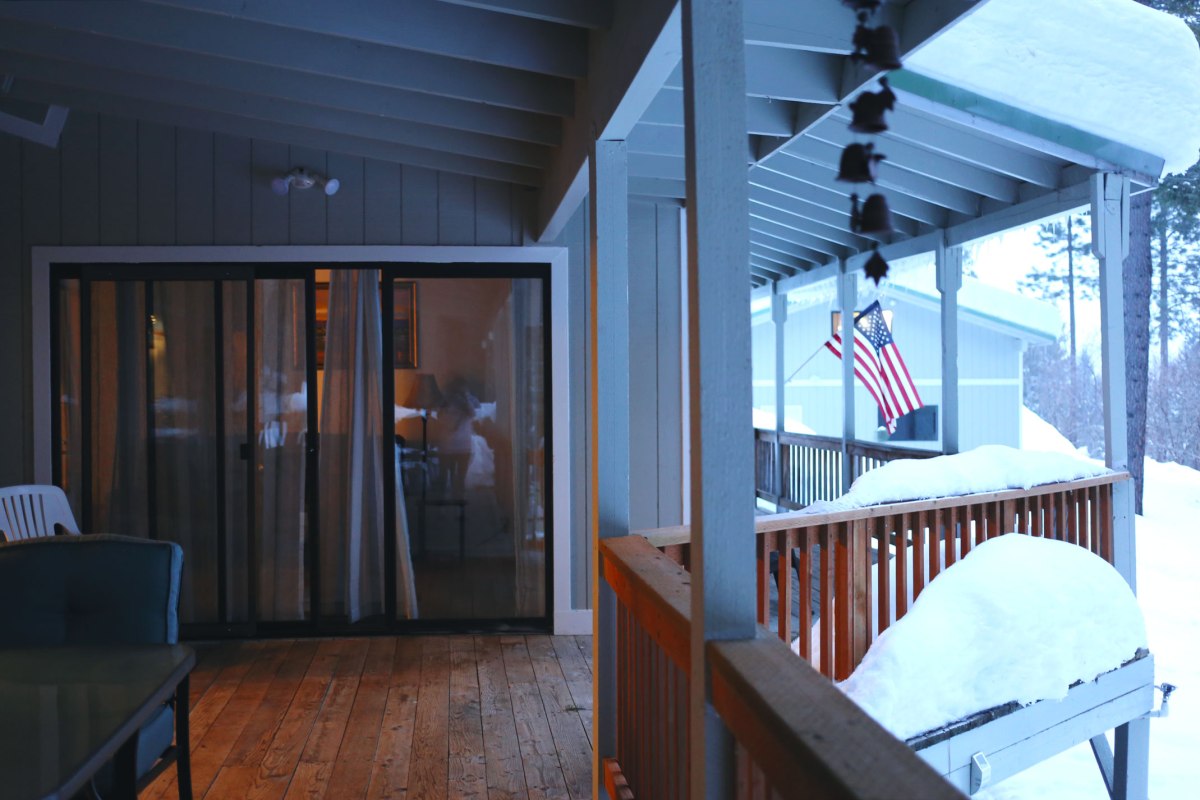 Lakeview Retreat Leavenworth, AirBnB, PNW, Lake Wenatchee