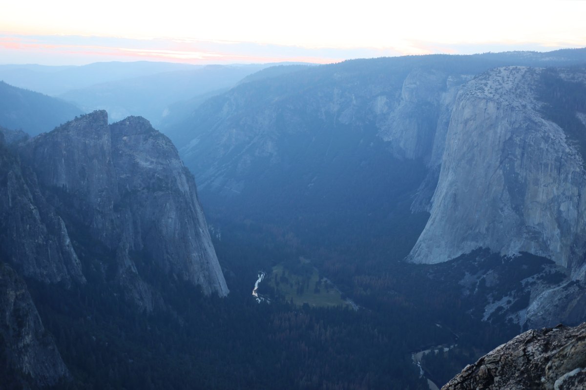 Taft Point, Glacier Point, Yosemite, CA