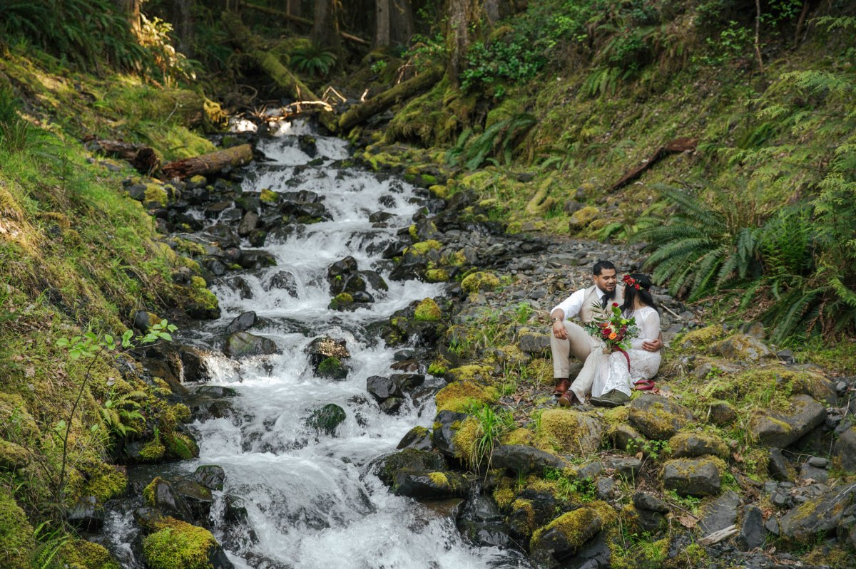 #OfWildestLove, Lake Crescent elopement